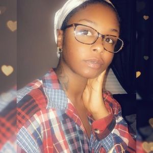 Meet your Posher, Stonie